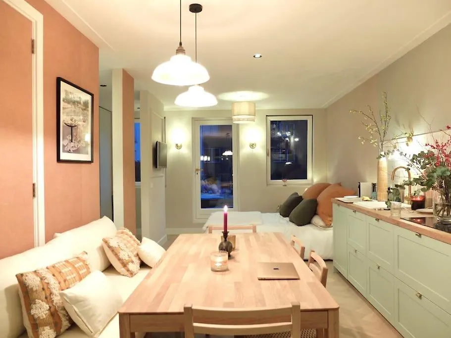 Cozy & Modern Studio In De Pijp Apartment Amsterdam